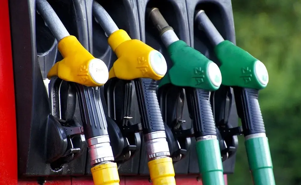 Record collection on petrol diesel
